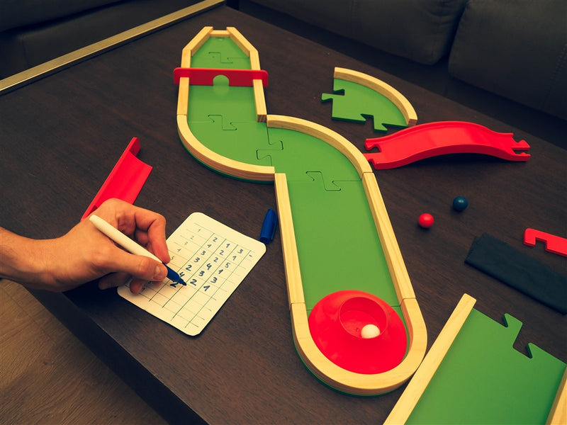 Plakks: Pitch and Plakks (Mini Golf)